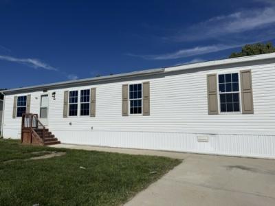Mobile Home at 883 Julianna Dr Flint, MI 48506