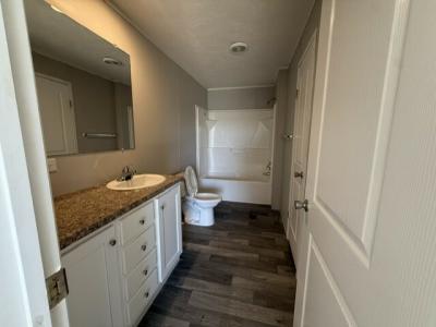 Photo 4 of 9 of home located at 883 Julianna Dr Flint, MI 48506