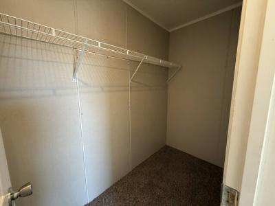 Photo 5 of 9 of home located at 883 Julianna Dr Flint, MI 48506