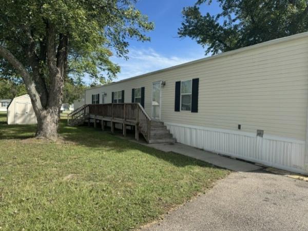 2010 Clayton Mobile Home