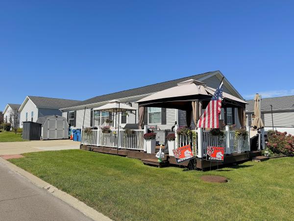 2016  Mobile Home For Sale