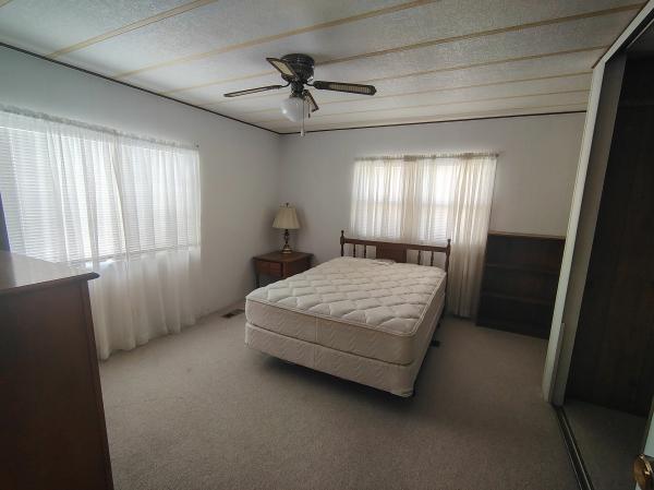1980 Mobile Home