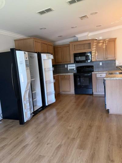 Photo 4 of 8 of home located at 14521 Fall Rd Tampa, FL 33613
