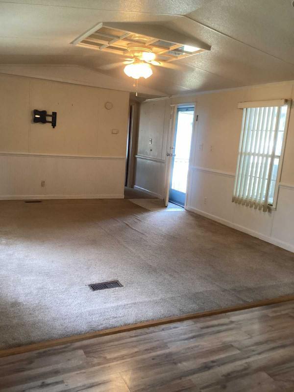 1998 Mobile Home