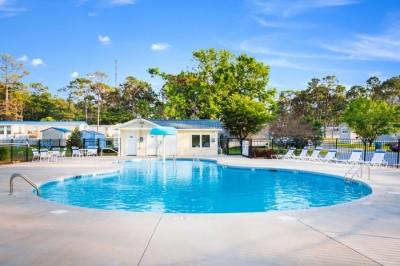 Photo 3 of 14 of home located at 308 Spruce St Newport, NC 28570