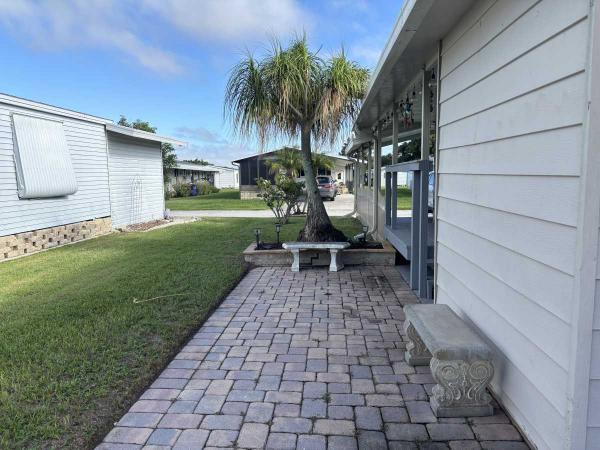 1989 TROP HS Mobile Home