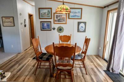 Photo 5 of 20 of home located at 1729 Kentucky Ave Elkhart, IN 46514