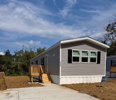 Photo 2 of 5 of home located at 210 Red Gate Crossing Maynardville, TN 37807