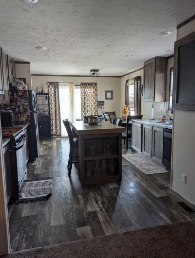 Photo 4 of 10 of home located at 9993 Daniel West Columbus, IN 47201