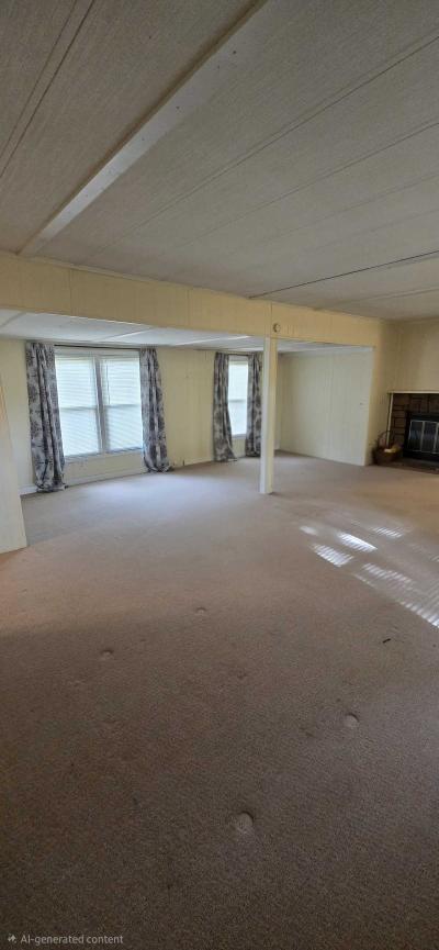 Photo 5 of 16 of home located at 303 Lancelot Pl, #58 Lansing, MI 48906