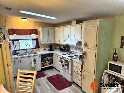 Photo 5 of 19 of home located at 2934 Griffin View Drive Lot 102 Lady Lake, FL 32159
