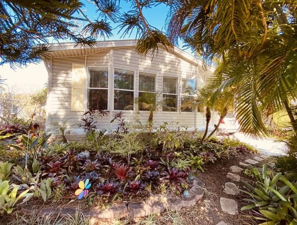 Photo 1 of 2 of home located at 65 Lone Pine Ave Dunedin, FL 34698