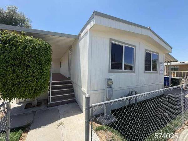 Photo 1 of 2 of home located at Sierra Mobile Estates 17333 Valley Blvd Spc 139E Fontana, CA 92335