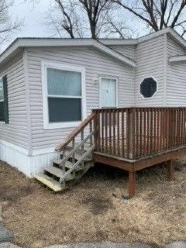 Photo 1 of 2 of home located at 1236 North Oaklane Road Lot 149 Springfield, IL 62707