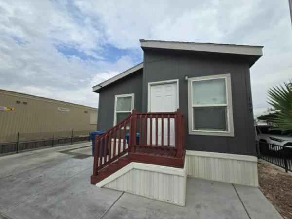 2021 Clayton - Buckeye AZ Mobile Home For Rent