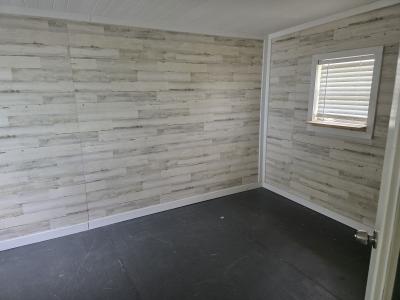 Photo 5 of 6 of home located at 133 Jay Drive Winter Haven, FL 33880