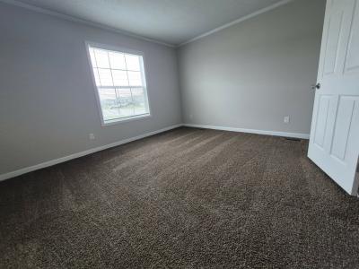 Photo 4 of 10 of home located at 7106 Turnstone Blvd Fort Wayne, IN 46818