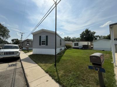 Photo 4 of 23 of home located at 38 Second St. #38 Dearborn Heights, MI 48127