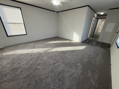 Photo 3 of 25 of home located at 38012 Leverette #423 Clinton Township, MI 48038