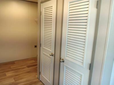 Photo 4 of 11 of home located at 3941 Charleston Highway #128 West Columbia, SC 29172