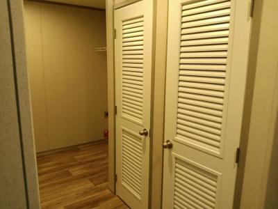 Photo 4 of 14 of home located at 3941 Charleston Highway #220 West Columbia, SC 29172