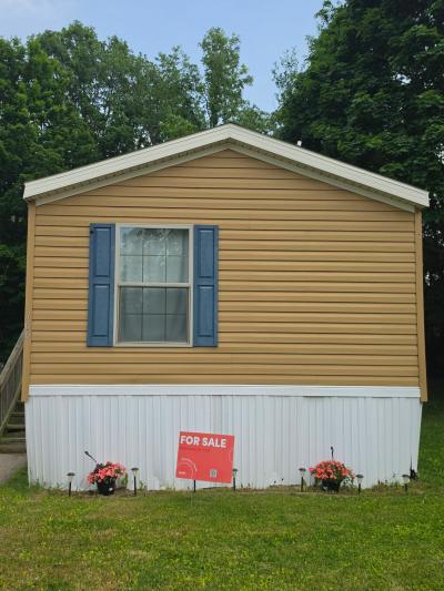 Mobile Home at 215 N. Canal Road, #100 Lansing, MI 48917