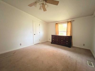 Photo 5 of 11 of home located at Arbor Ridge Ct Austin, TX 78744