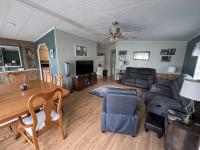 1985 TWIN Manufactured Home