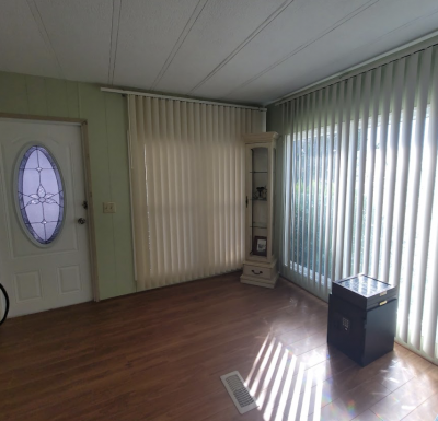Photo 3 of 8 of home located at 336 Shedd St Melbourne, FL 32901