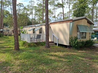 Photo 5 of 8 of home located at 13582 Hwy 40, #194 Silver Springs, FL 34488