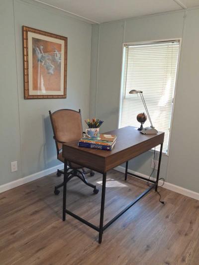 Photo 3 of 8 of home located at 13582 Hwy 40, #194 Silver Springs, FL 34488