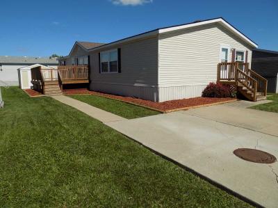 Mobile Home at 23456 Valley Dr Brownstown, MI 48134