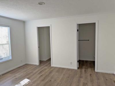 Photo 4 of 10 of home located at 1751 N Grand Ave W #90 Springfield, IL 62702
