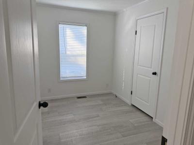 Photo 4 of 12 of home located at 1751 N Grand Ave W #11 Springfield, IL 62702