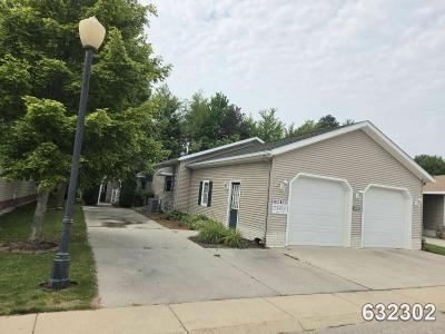 Mobile Home at The Lakes 6148 S Branch Ln Smiths Creek, MI 48074