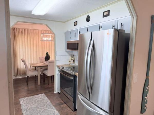 1984 TWIN Manufactured Home