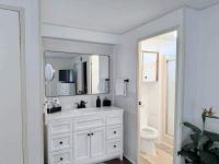 1984 TWIN Manufactured Home