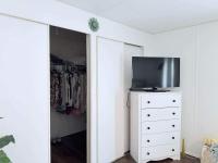 1984 TWIN Manufactured Home