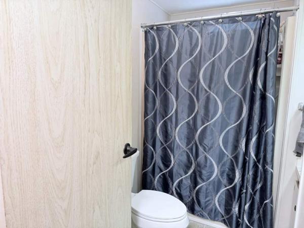 1984 TWIN Manufactured Home