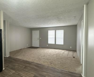Photo 3 of 7 of home located at 17181 Louise Drive Davisburg, MI 48350