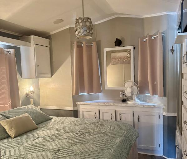 2003 Mobile Home