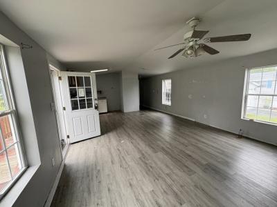 Photo 5 of 11 of home located at 5 Meadowlark Lane Beecher, IL 60401