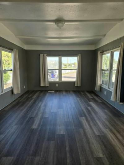 Photo 3 of 8 of home located at 93065 6th Street Pinellas Park, FL 33782