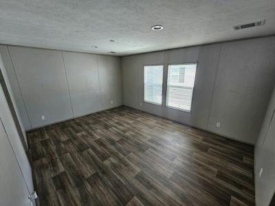 Photo 4 of 9 of home located at 6539 Townsend Rd, #146 Jacksonville, FL 32244
