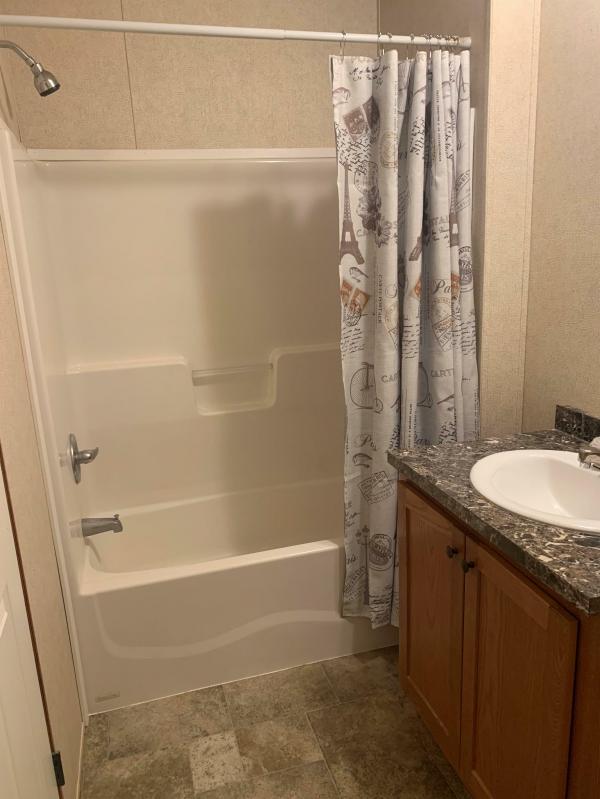 2017 ARLINGTON E472  Home