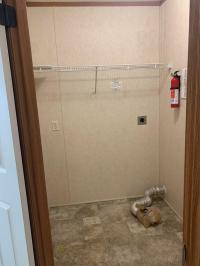 2017 ARLINGTON E472  Home