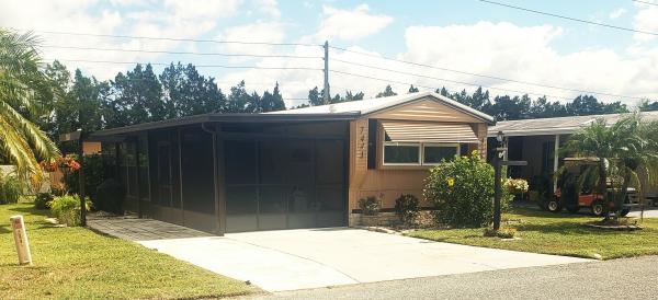 Photo 1 of 2 of home located at 7443 Harbor View Drive Lot 338 Leesburg, FL 34788