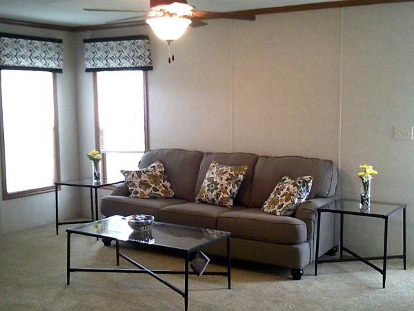 2017 ARLINGTON 2217  Home