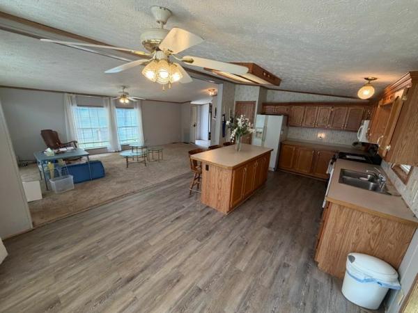 2000 Mobile Home