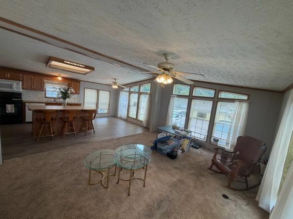 2000 Mobile Home